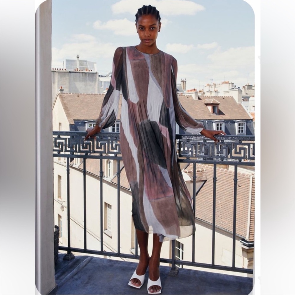 Aritzia Elba dress